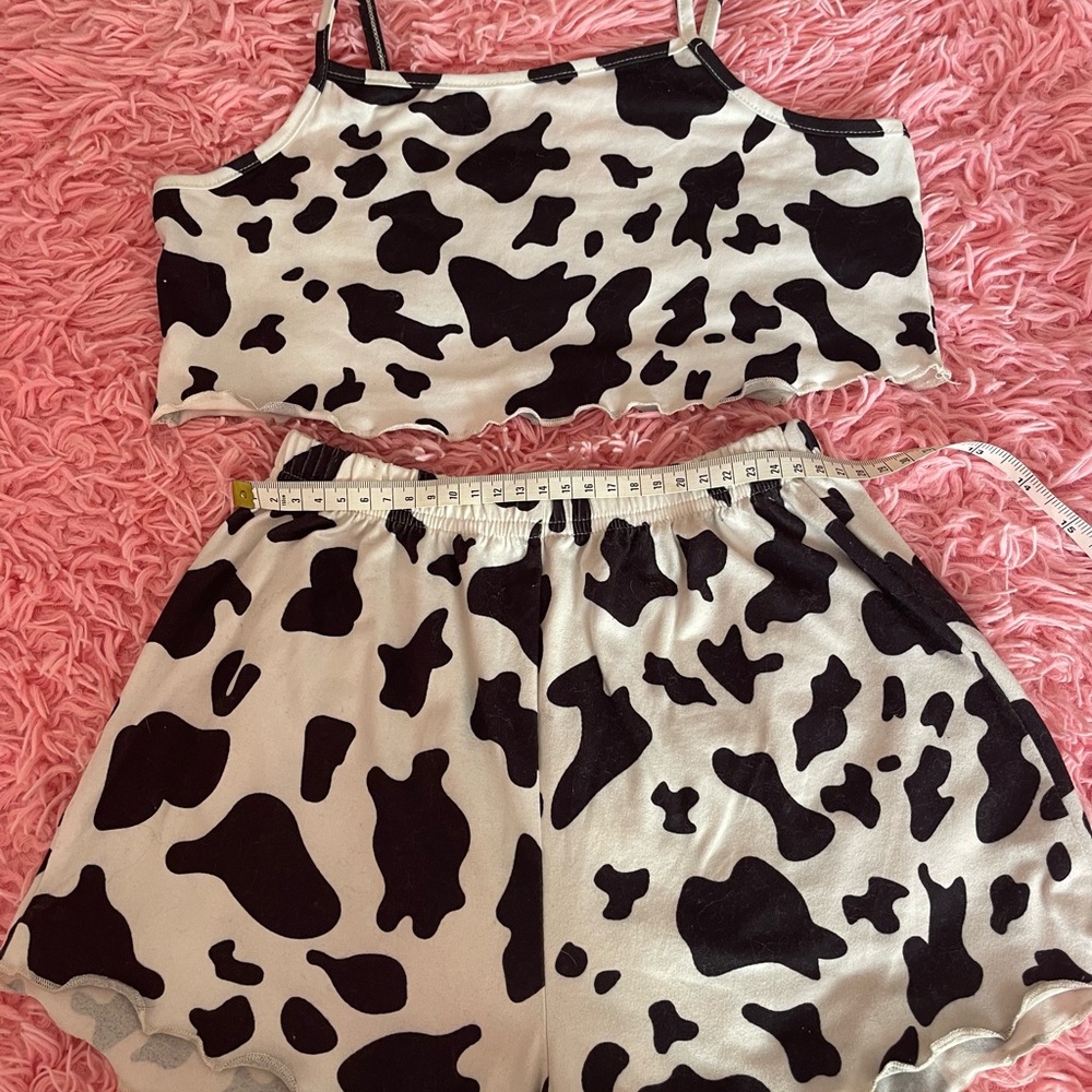 Girl’s Cow Print Satin Two-Piece Loungewear Set in Black & White